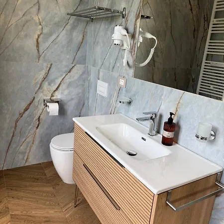 Casale Corneli 3*