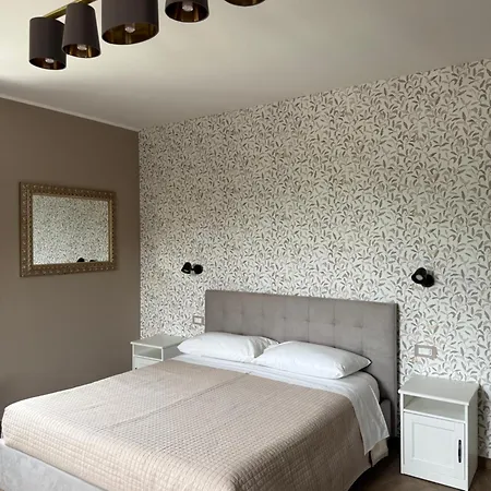 Casale Corneli Nocleg ze śniadaniem 3*