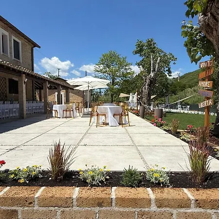 Nocleg ze śniadaniem Casale Corneli