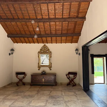 Casale Corneli Silvi Paese