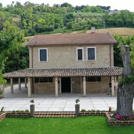 Casale Corneli 3*