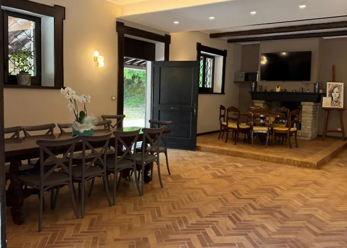 Casale Corneli Silvi Paese