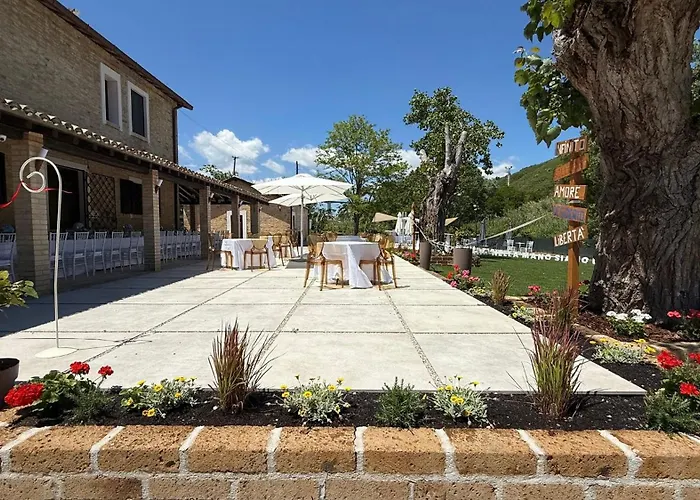 Alojamento de Acomodação e Pequeno-almoço Casale Corneli