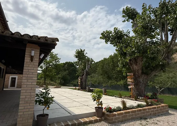 Alojamento de Acomodação e Pequeno-almoço Casale Corneli