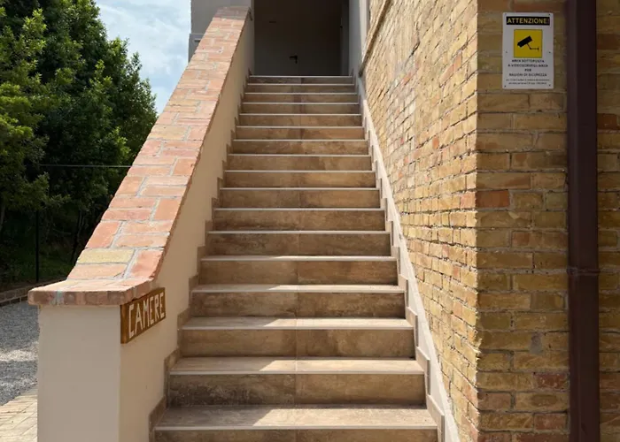 Casale Corneli Silvi Paese